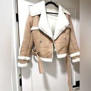 CHOOSY taupe and cream faux shearling jacket! So cute. Worn once. Small.